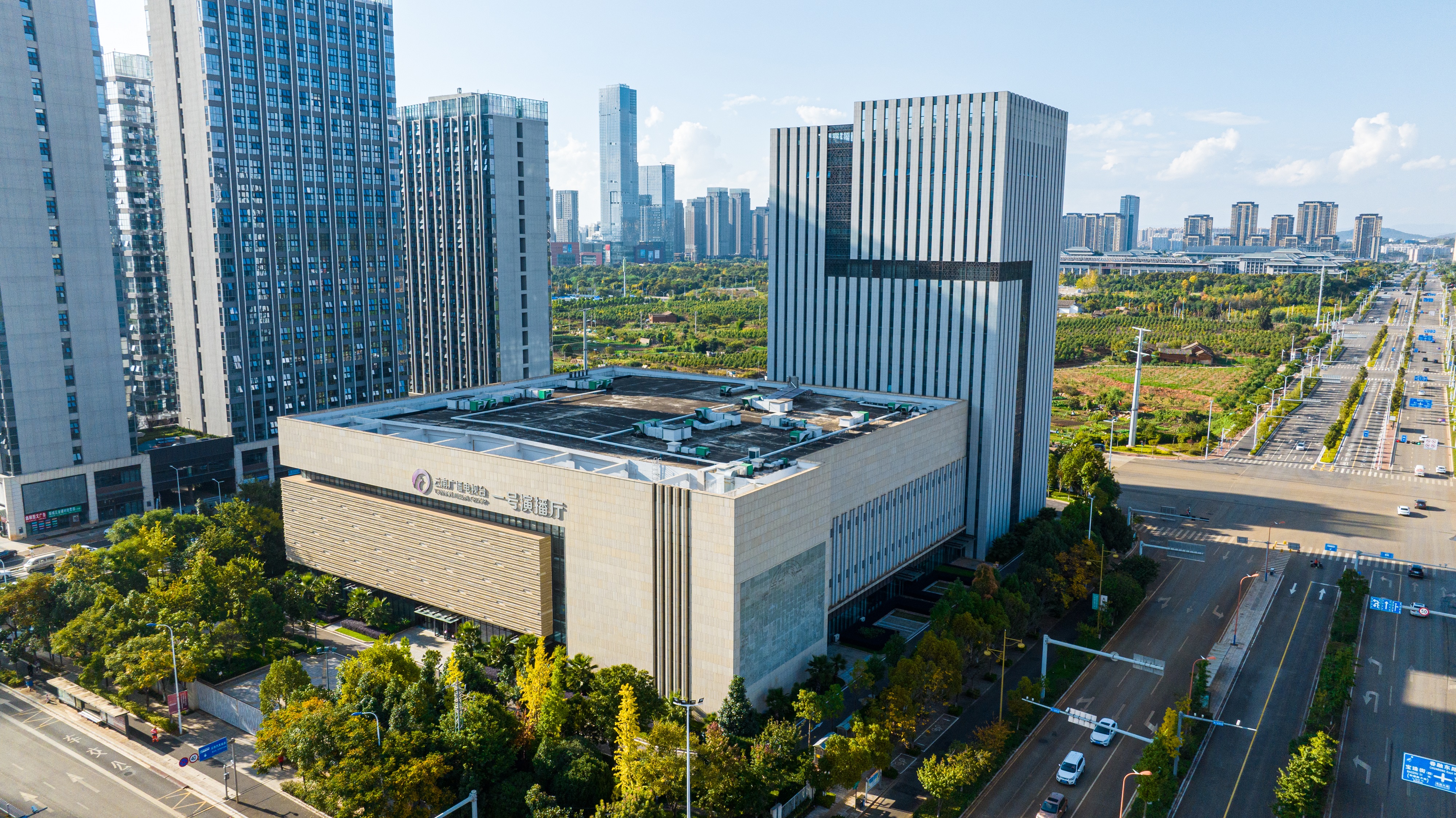 云南省少数民族说话节目译造中心（含演播厅）项目建设工程装置工程